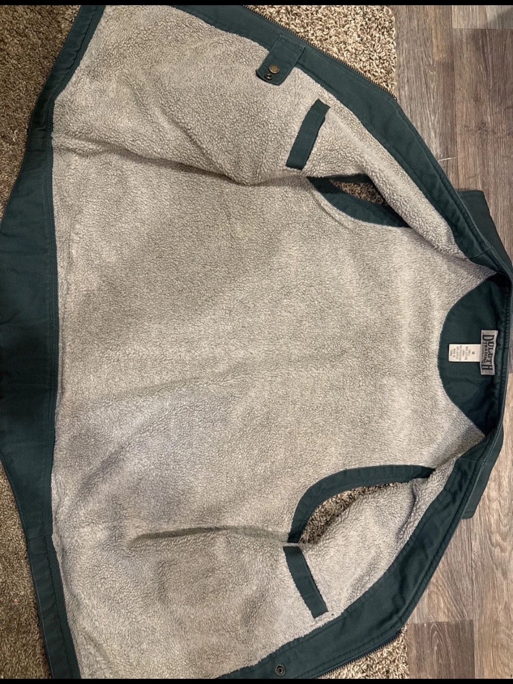 Duluth Trading Co Men's Dark Green Utility Vest - Picture 2 of 4